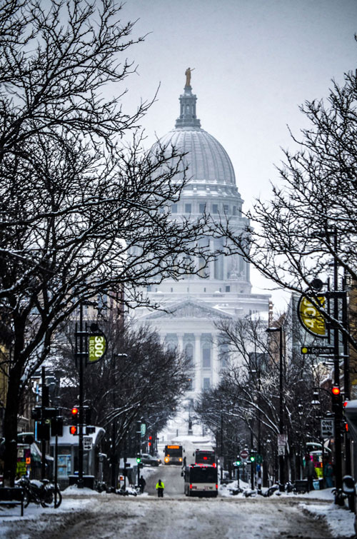 Madison-Capitol-From-State-Street-On-Snow-Day